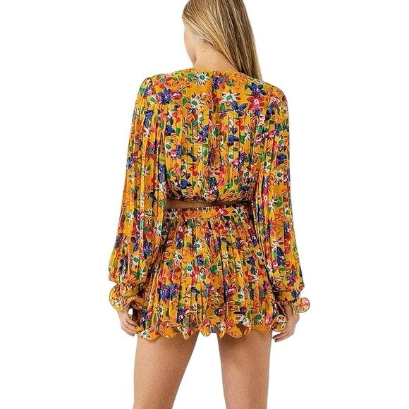 Endless Rose Floral Pleated Crop Top - M - Picture 4 of 5